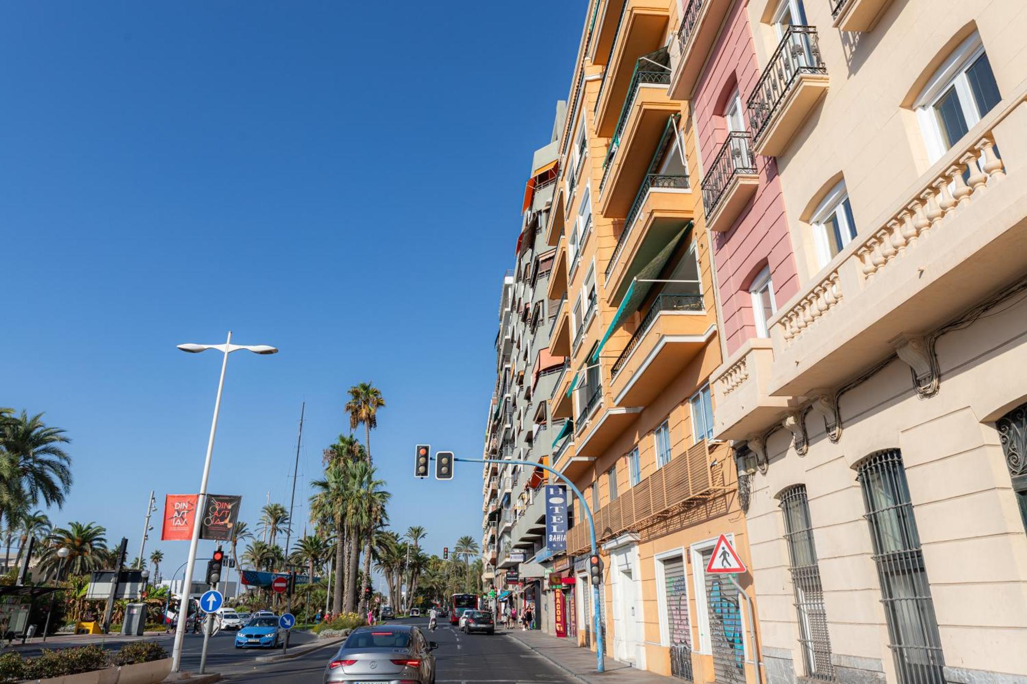 L&G Apartments Bahia Suite Alicante Esterno foto