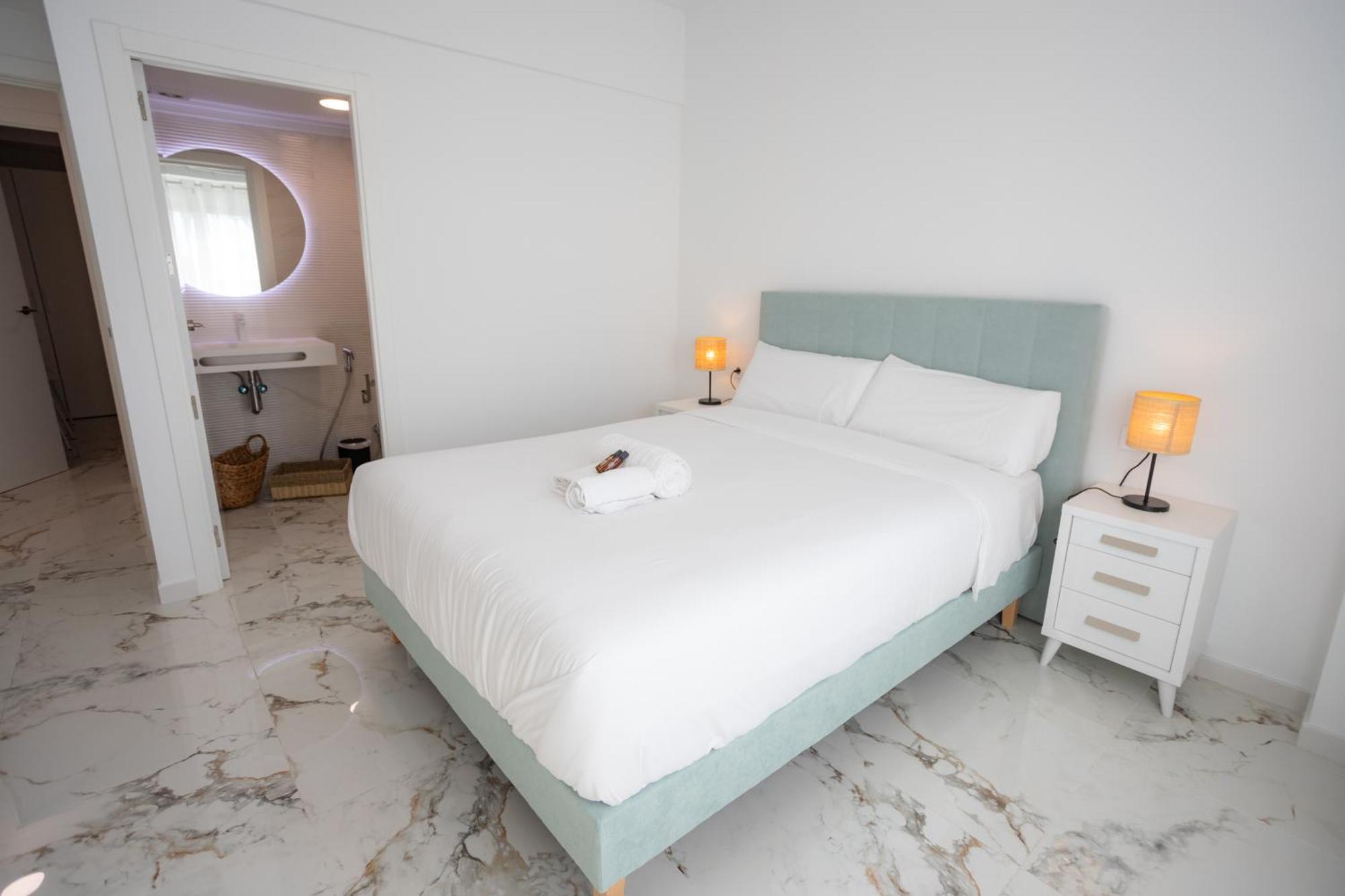 L&G Apartments Bahia Suite Alicante Esterno foto