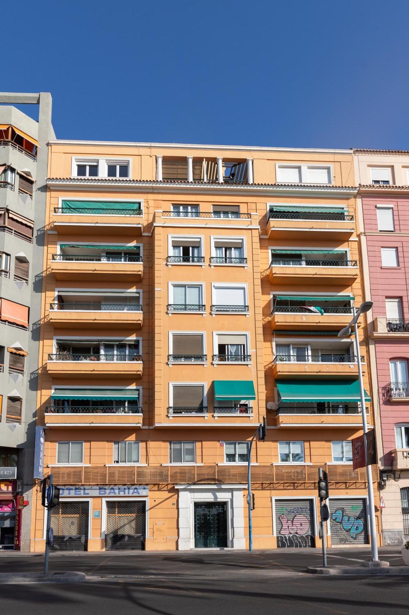 L&G Apartments Bahia Suite Alicante Esterno foto