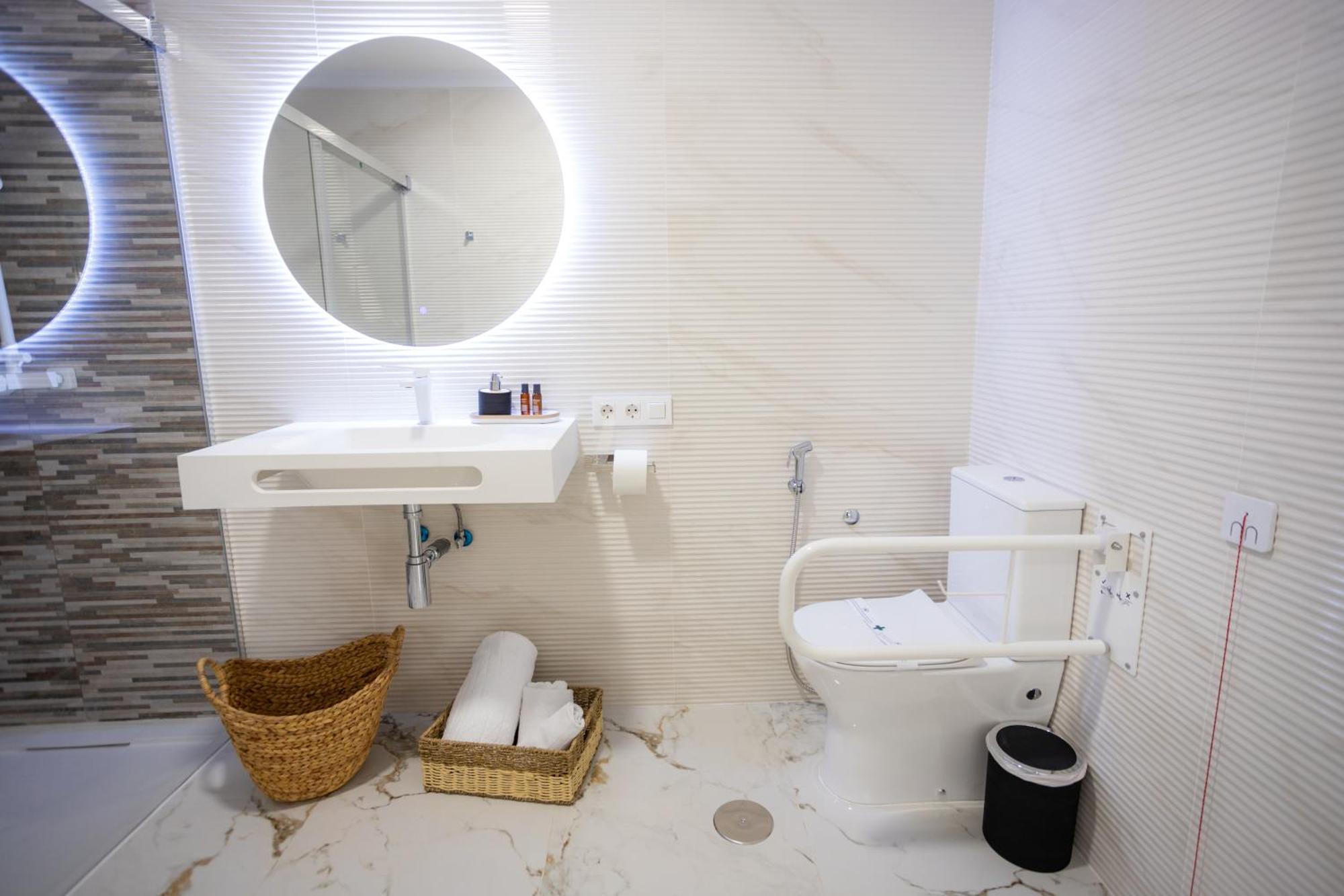 L&G Apartments Bahia Suite Alicante Esterno foto