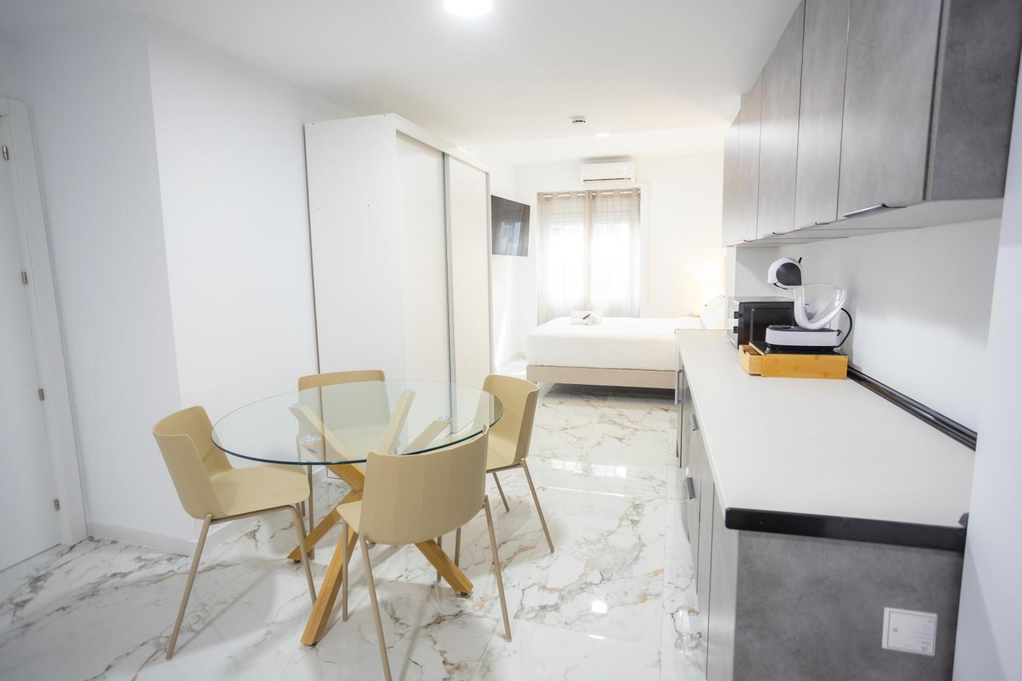 L&G Apartments Bahia Suite Alicante Esterno foto